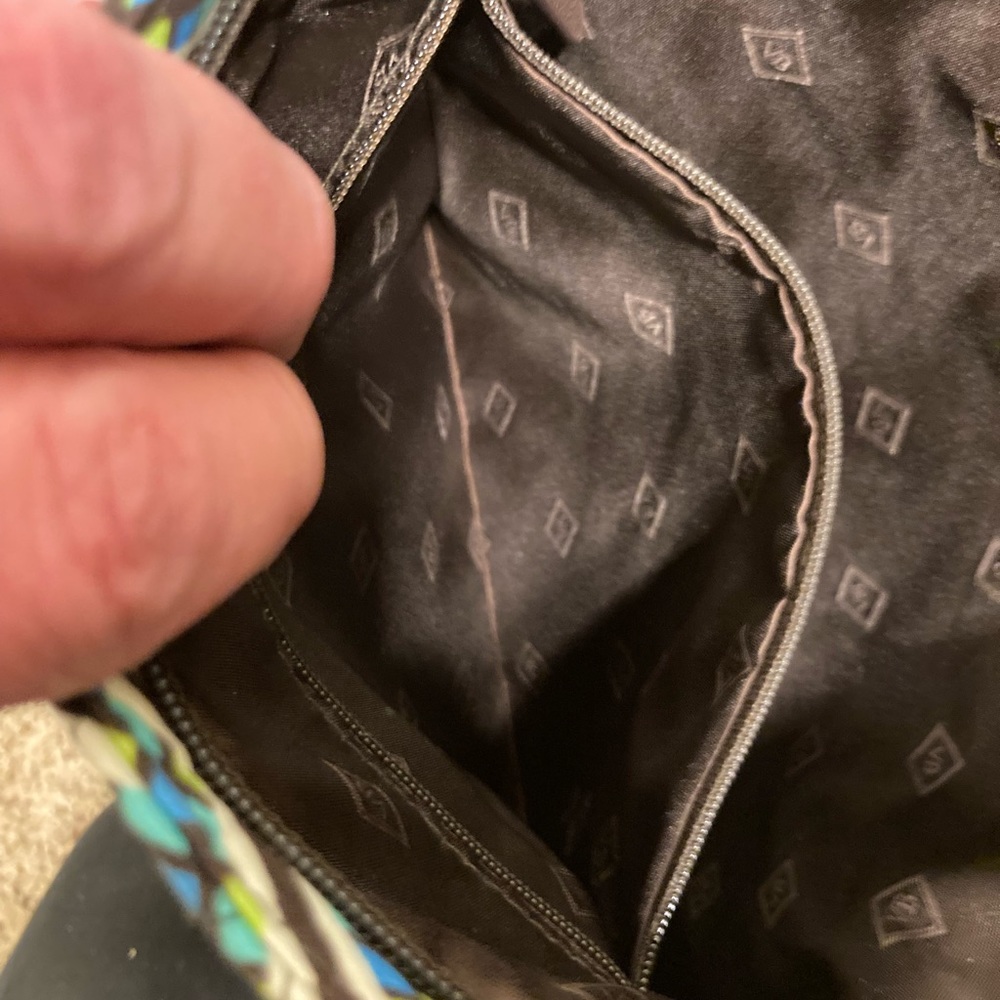 Vera Bradley hobo - Picture 11 of 16